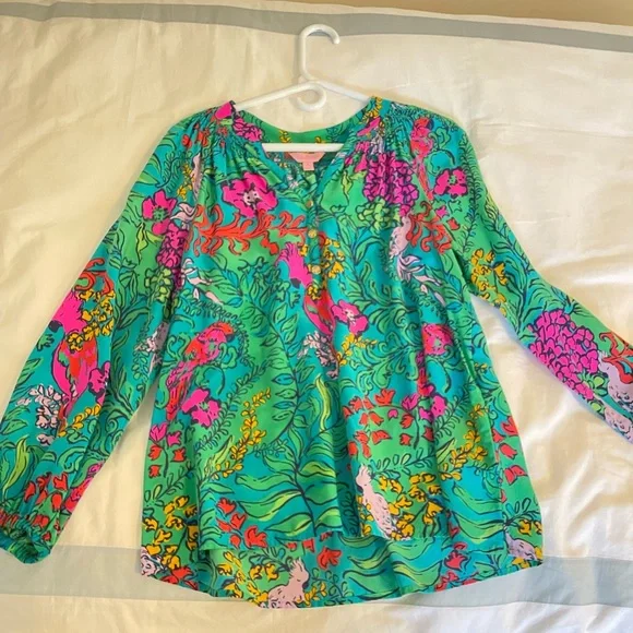 Lilly Pulitzer Birds of a Feather Elsa - Picture 2 of 4